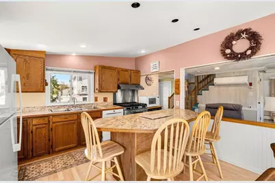 10 70th Street, Newburyport, MA 01950 - Photo 7