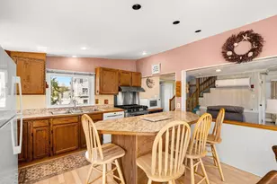10 70th St, Newburyport, MA 01950 - Photo 7