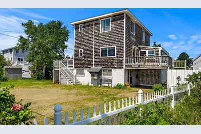 10 70th Street, Newburyport, MA 01950 - Photo 3