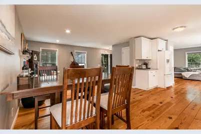 8 Hampden Rd, Falmouth, MA 02536 - Photo 11
