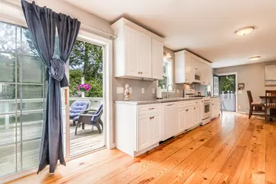 8 Hampden Rd, Falmouth, MA 02536 - Photo 15