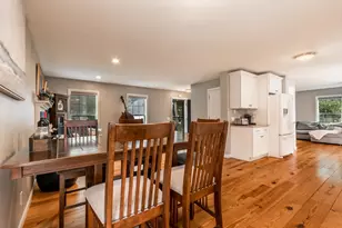 8 Hampden Rd, Falmouth, MA 02536 - Photo 11