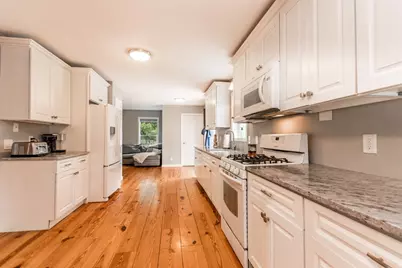 8 Hampden Rd, Falmouth, MA 02536 - Photo 13
