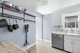 23 High Pine Dr, Plymouth, MA 02360 - Photo 9