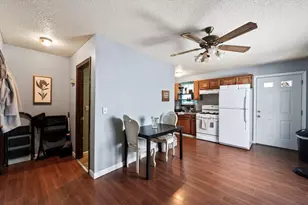 41-43 Lansing Pl, Springfield, MA 01108 - Photo 21