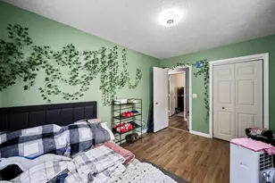 41-43 Lansing Pl, Springfield, MA 01108 - Photo 17