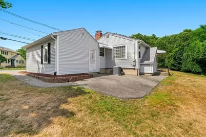 4 Abbott Rd, Waltham, MA 02452 - Photo 35