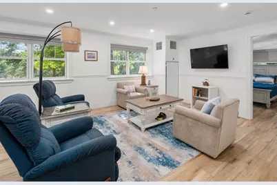 12 Russell Rd #103, Wellesley, MA 02482 - Photo 7