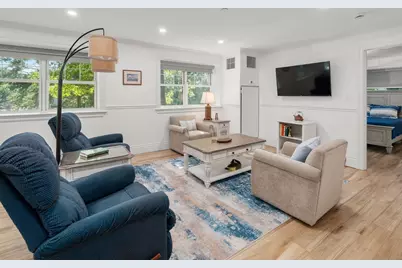 12 Russell Rd #103, Wellesley, MA 02482 - Photo 7