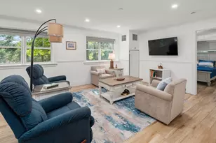 12 Russell Rd, Wellesley, MA 02482 - Photo 7