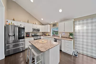 13 Church, Berkley, MA 02779 - Photo 3
