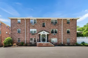 12 Colonial Village Dr, Arlington, MA 02474 - Photo 1
