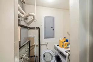 161 Nassau Dr, Springfield, MA 01129 - Photo 5