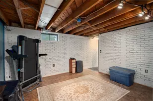 195 Cady St, Ludlow, MA 01056 - Photo 35