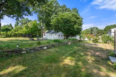 195 Cady St, Ludlow, MA 01056 - Photo 9