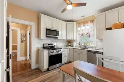 52 Eastern Ave, Lynn, MA 01902 - Photo 17