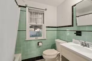69 Mohawk Dr, Springfield, MA 01129 - Photo 15