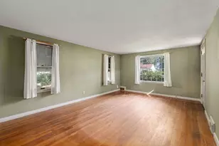 69 Mohawk Dr, Springfield, MA 01129 - Photo 7