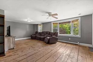 130 Summer St, North Brookfield, MA 01535 - Photo 25
