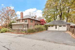 144 Hanks St, Lowell, MA 01852 - Photo 39