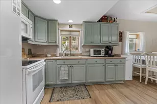 15 Charles St, Lakeville, MA 02347 - Photo 7