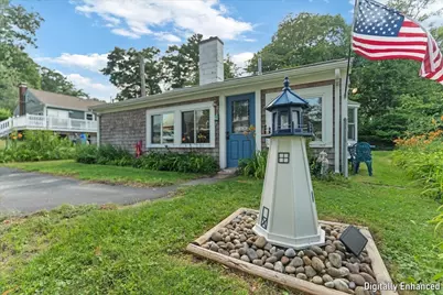 15 Charles St, Lakeville, MA 02347 - Photo 3