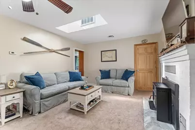 15 Charles St, Lakeville, MA 02347 - Photo 5