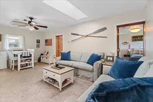 15 Charles St, Lakeville, MA 02347 - Photo 3