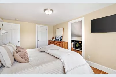 2 Carlisle Rd #2, Bedford, MA 01730 - Photo 15