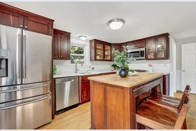 2 Carlisle Rd #2, Bedford, MA 01730 - Photo 7