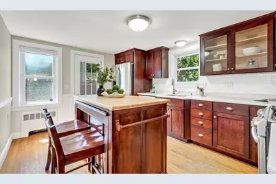 2 Carlisle Rd #2, Bedford, MA 01730 - Photo 5