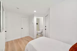 102 Revere St, Boston, MA 02114 - Photo 23