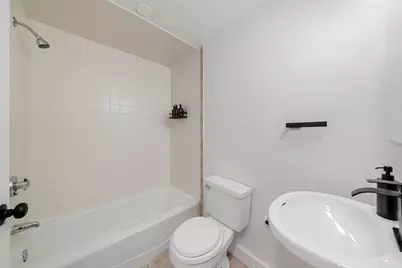 102 Revere St #1A, Boston, MA 02114 - Photo 25