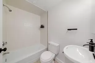 102 Revere St, Boston, MA 02114 - Photo 25
