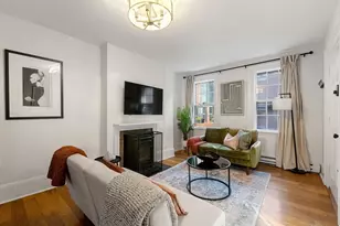 102 Revere St, Boston, MA 02114 - Photo 5