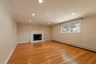 15 Oak Rd, Waltham, MA 02451 - Photo 9