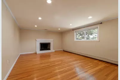 15 Oak Road, Waltham, MA 02451 - Photo 9