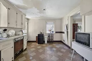 25 Leland Rd, Brookline, MA 02467 - Photo 5