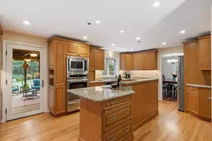 101 Bruin Hill Rd, North Andover, MA 01845 - Photo 5