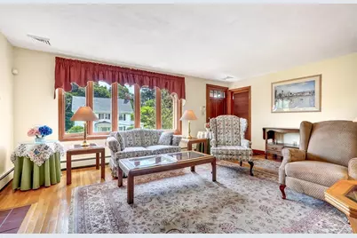 56 Nowell Rd, Melrose, MA 02176 - Photo 3
