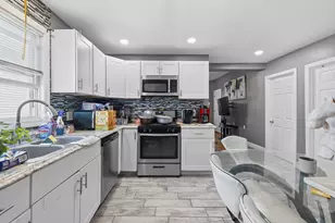 433 Cedar Grove St, New Bedford, MA 02746 - Photo 3