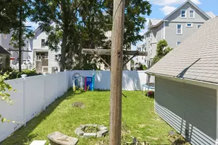 433 Cedar Grove St, New Bedford, MA 02746 - Photo 19