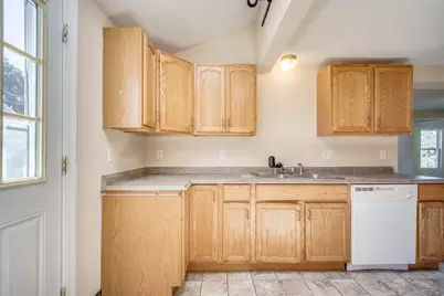 42 Fox Run, Southbridge, MA 01550 - Photo 5