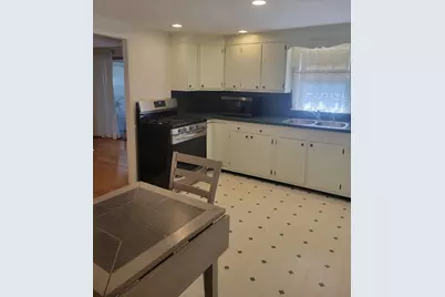 39 Phyllis Dr, Yarmouth, MA 02664 - Photo 7