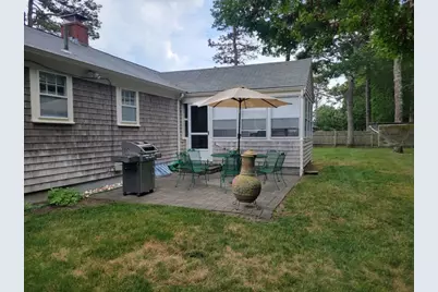 39 Phyllis Dr, Yarmouth, MA 02664 - Photo 25