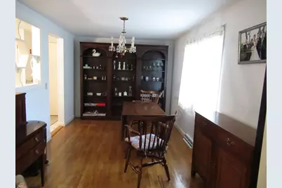 39 Phyllis Dr, Yarmouth, MA 02664 - Photo 5