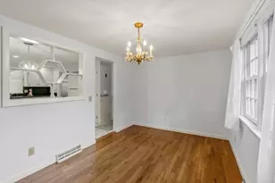 39 Phyllis Dr, Yarmouth, MA 02664 - Photo 7