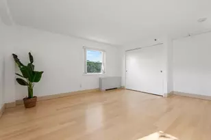 1600 Beacon St, Brookline, MA 02446 - Photo 9