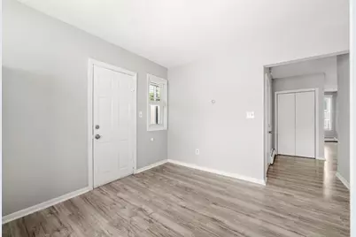 35 Pond St, Boston, MA 02136 - Photo 5