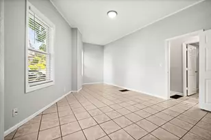 35 Pond St, Boston, MA 02136 - Photo 25